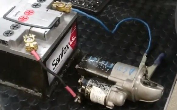 Не заводится Шевроле Нива стартер не крутит: только щелкает