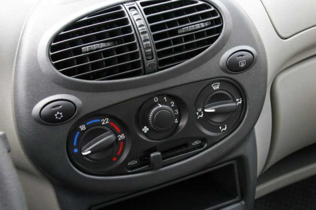 Замена патрубков печки