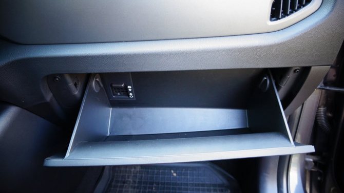 Замена салонного фильтра на киа спортейдж